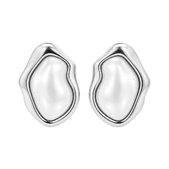 Aveline Pearl Stud Earrings