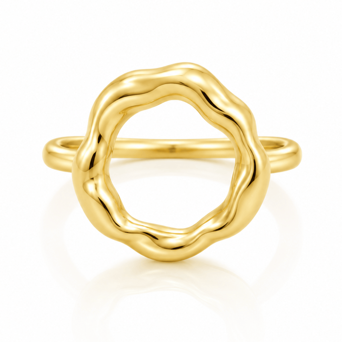 Nina Ring